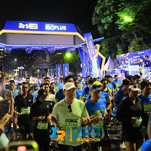 Race photo from SURABAYA ISOPLUS MARATHON 2026