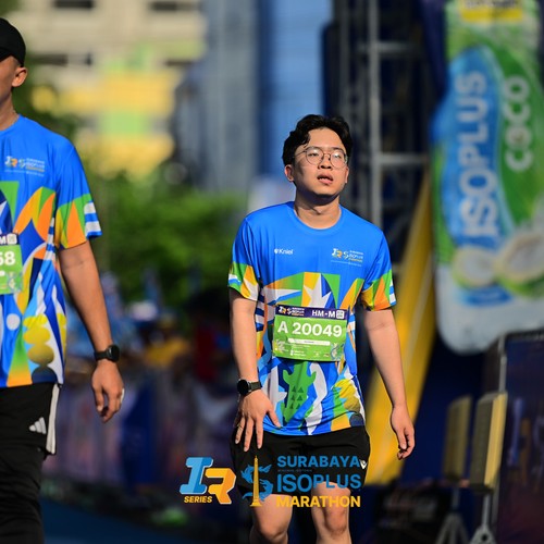 Race photo from SURABAYA ISOPLUS MARATHON 2026