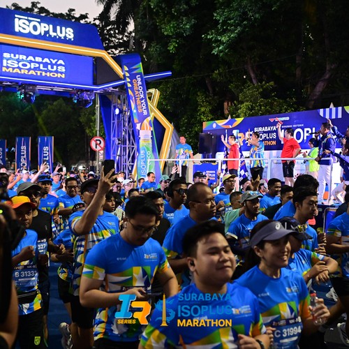 Race photo from SURABAYA ISOPLUS MARATHON 2026