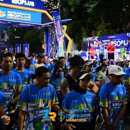 Race photo from SURABAYA ISOPLUS MARATHON 2026