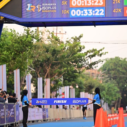 Race photo from SURABAYA ISOPLUS MARATHON 2026