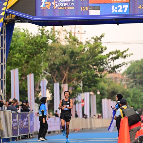 Race photo from SURABAYA ISOPLUS MARATHON 2026