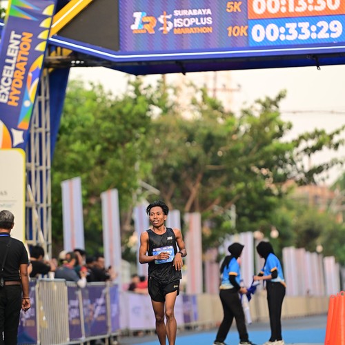 Race photo from SURABAYA ISOPLUS MARATHON 2026