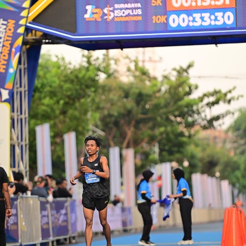 Race photo from SURABAYA ISOPLUS MARATHON 2026