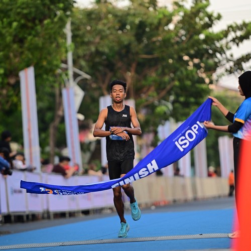 Race photo from SURABAYA ISOPLUS MARATHON 2026