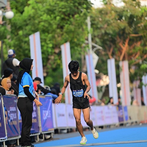 Race photo from SURABAYA ISOPLUS MARATHON 2026