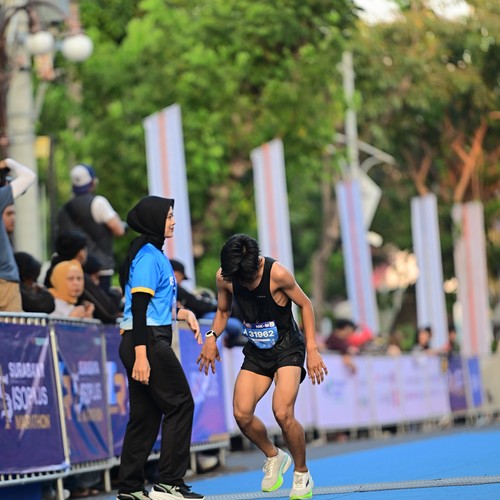 Race photo from SURABAYA ISOPLUS MARATHON 2026