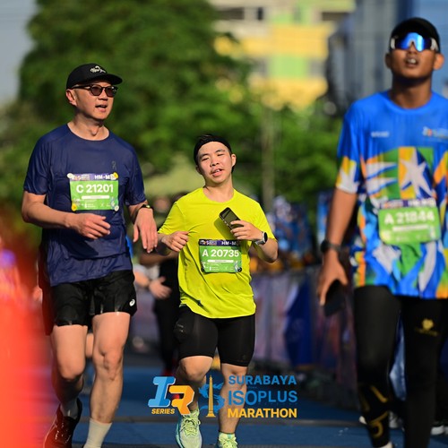 Race photo from SURABAYA ISOPLUS MARATHON 2026