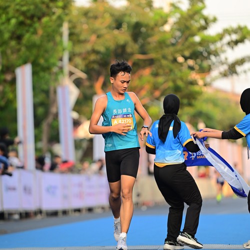 Race photo from SURABAYA ISOPLUS MARATHON 2026