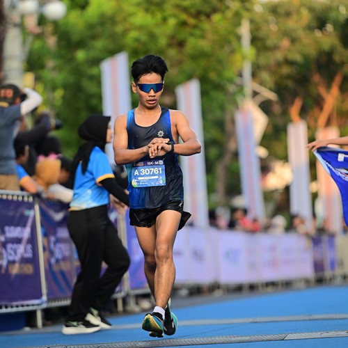 Race photo from SURABAYA ISOPLUS MARATHON 2026