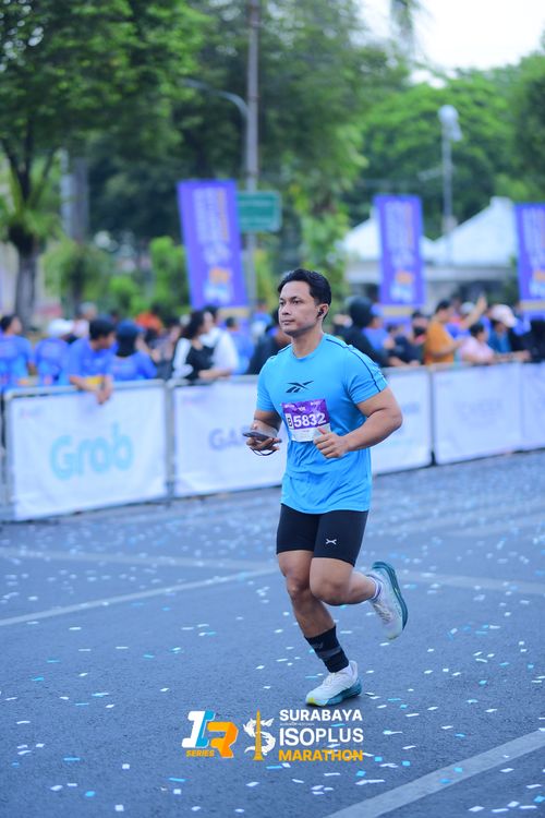 Race photo from SURABAYA ISOPLUS MARATHON 2025