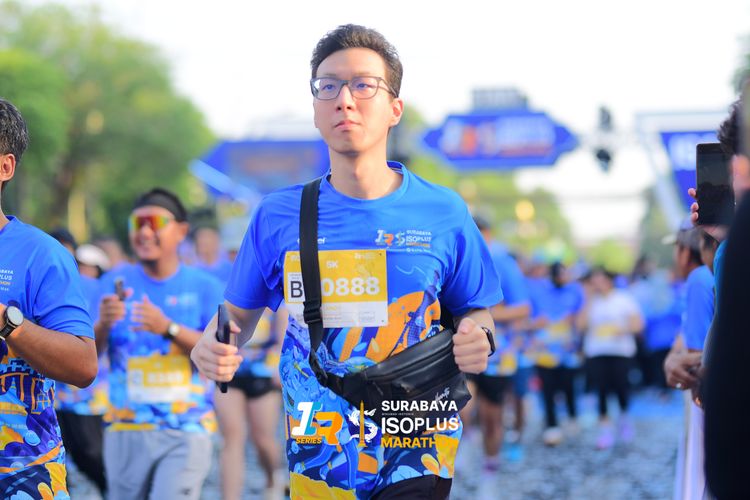 Race photo from SURABAYA ISOPLUS MARATHON 2025