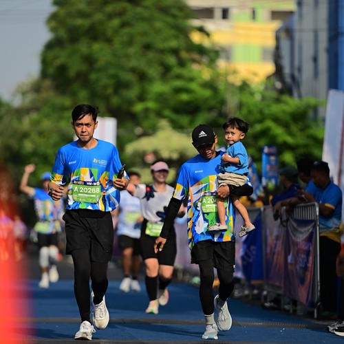 Race photo from SURABAYA ISOPLUS MARATHON 2026