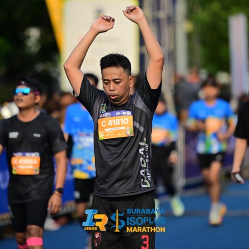 Race photo from SURABAYA ISOPLUS MARATHON 2026