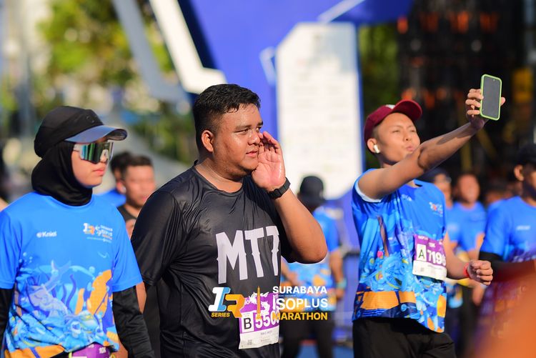 Race photo from SURABAYA ISOPLUS MARATHON 2025