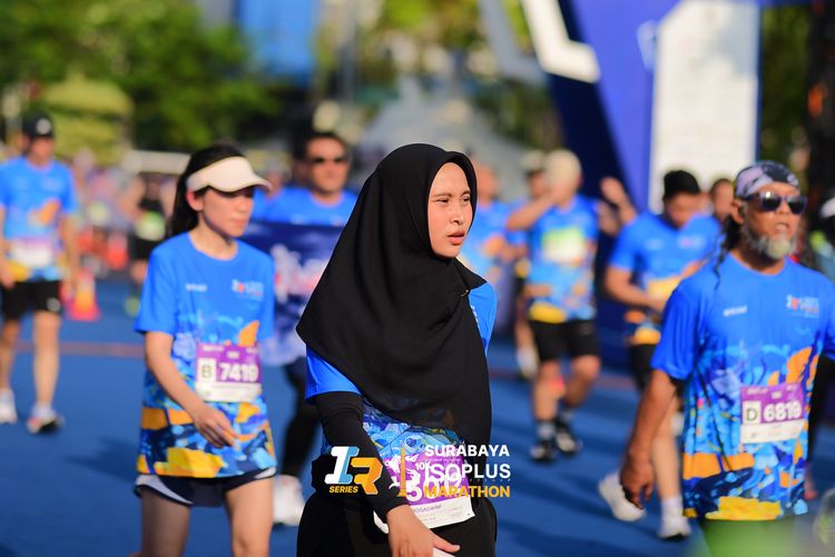 Race photo from SURABAYA ISOPLUS MARATHON 2025