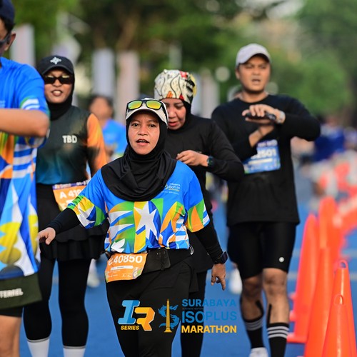 Race photo from SURABAYA ISOPLUS MARATHON 2026