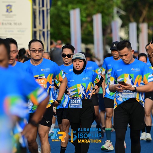 Race photo from SURABAYA ISOPLUS MARATHON 2026