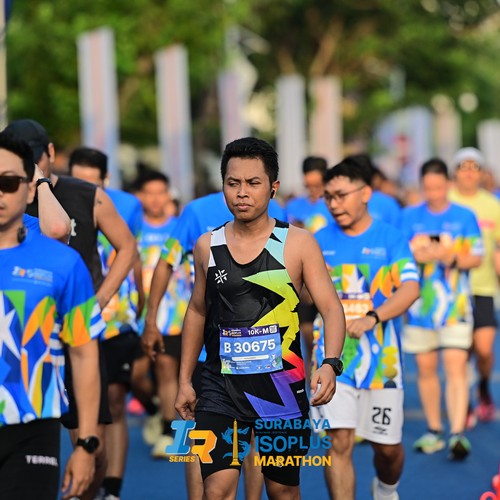 Race photo from SURABAYA ISOPLUS MARATHON 2026