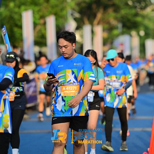 Race photo from SURABAYA ISOPLUS MARATHON 2026