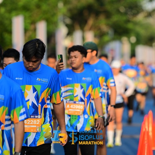 Race photo from SURABAYA ISOPLUS MARATHON 2026