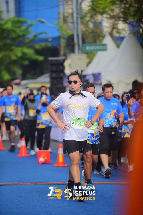Race photo from SURABAYA ISOPLUS MARATHON 2025