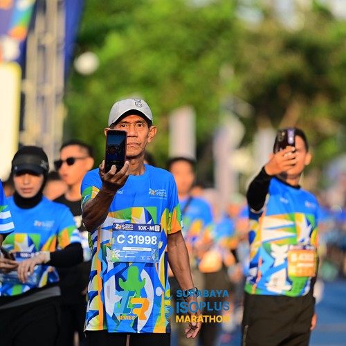 Race photo from SURABAYA ISOPLUS MARATHON 2026