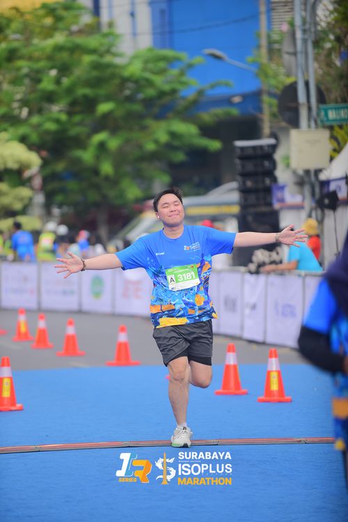 Race photo from SURABAYA ISOPLUS MARATHON 2025