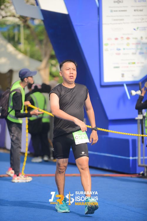 Race photo from SURABAYA ISOPLUS MARATHON 2025