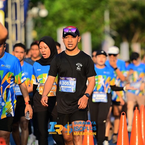 Race photo from SURABAYA ISOPLUS MARATHON 2026