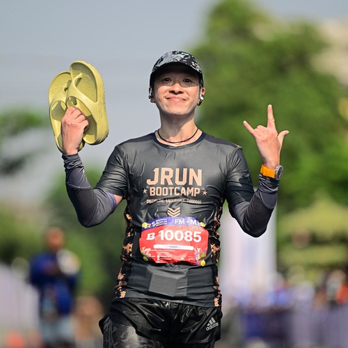Race photo from SURABAYA ISOPLUS MARATHON 2026