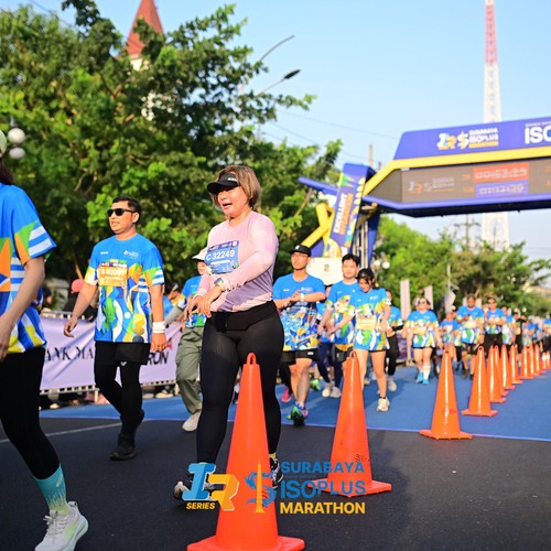 Race photo from SURABAYA ISOPLUS MARATHON 2026