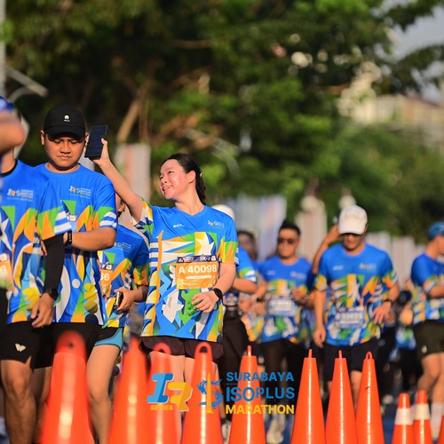 Race photo from SURABAYA ISOPLUS MARATHON 2026