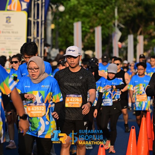 Race photo from SURABAYA ISOPLUS MARATHON 2026