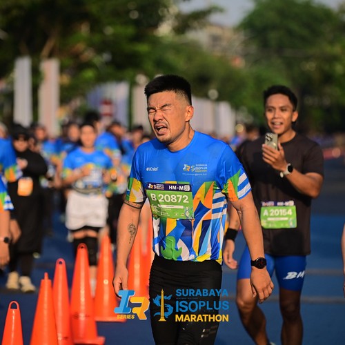 Race photo from SURABAYA ISOPLUS MARATHON 2026