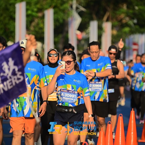 Race photo from SURABAYA ISOPLUS MARATHON 2026