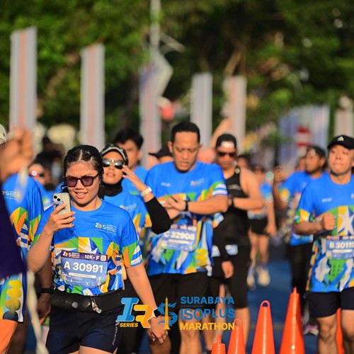 Race photo from SURABAYA ISOPLUS MARATHON 2026