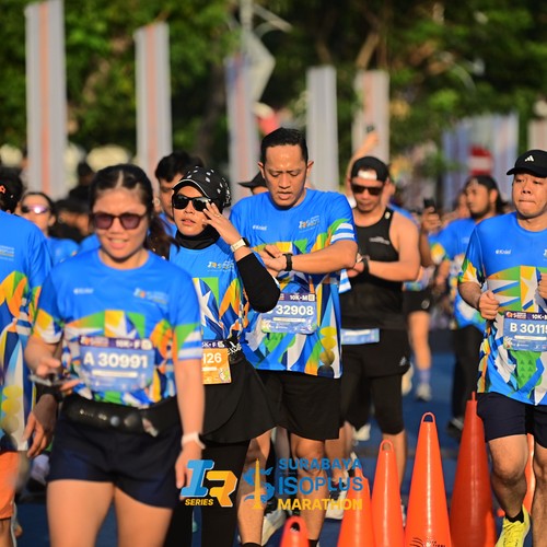 Race photo from SURABAYA ISOPLUS MARATHON 2026