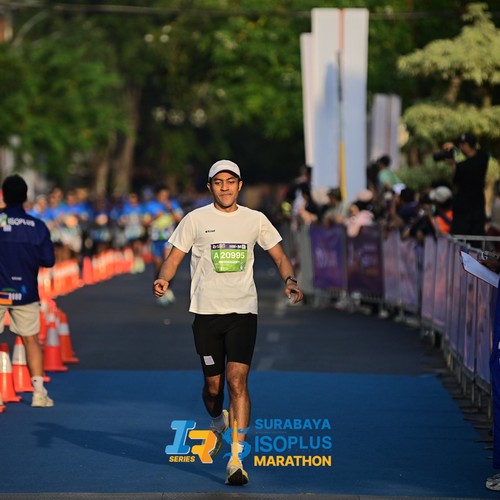 Race photo from SURABAYA ISOPLUS MARATHON 2026