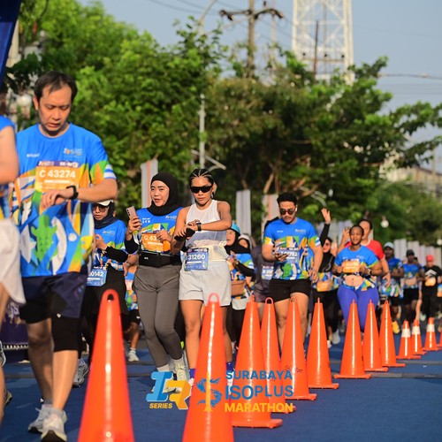 Race photo from SURABAYA ISOPLUS MARATHON 2026