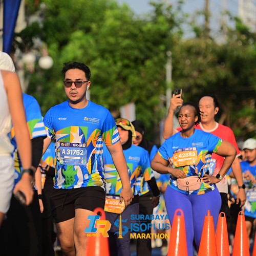 Race photo from SURABAYA ISOPLUS MARATHON 2026