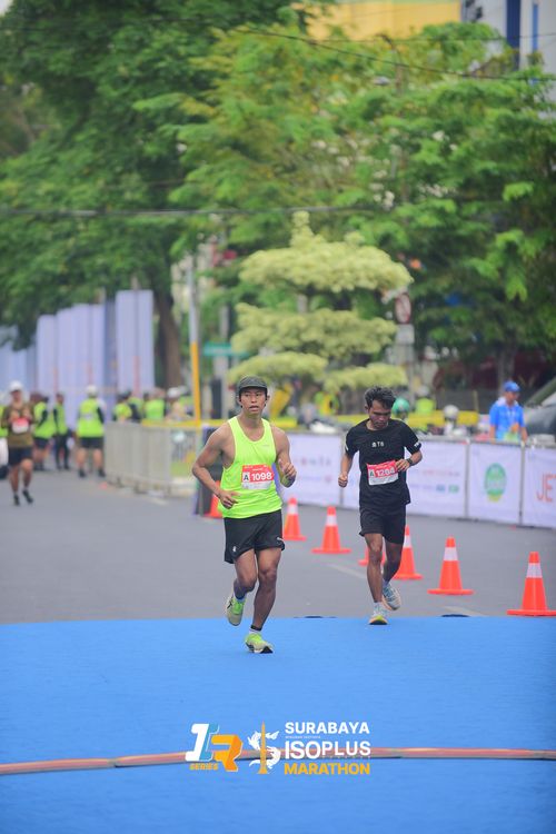 Race photo from SURABAYA ISOPLUS MARATHON 2025