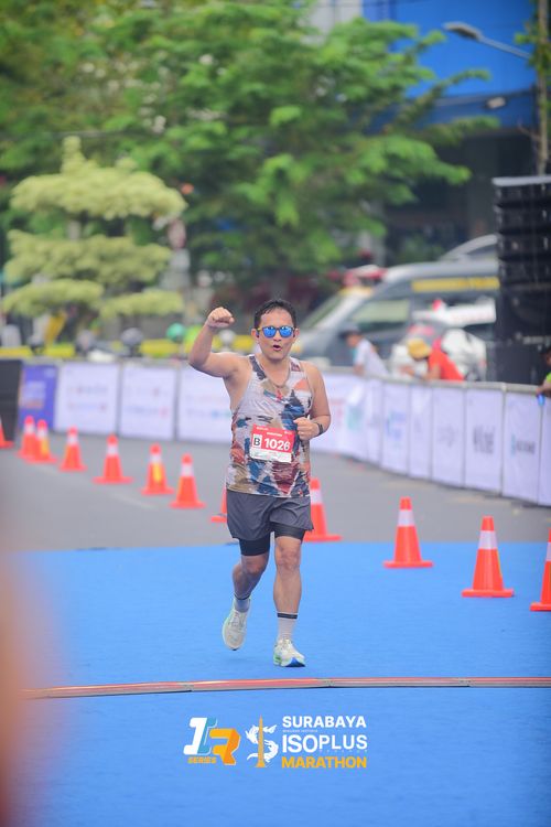 Race photo from SURABAYA ISOPLUS MARATHON 2025