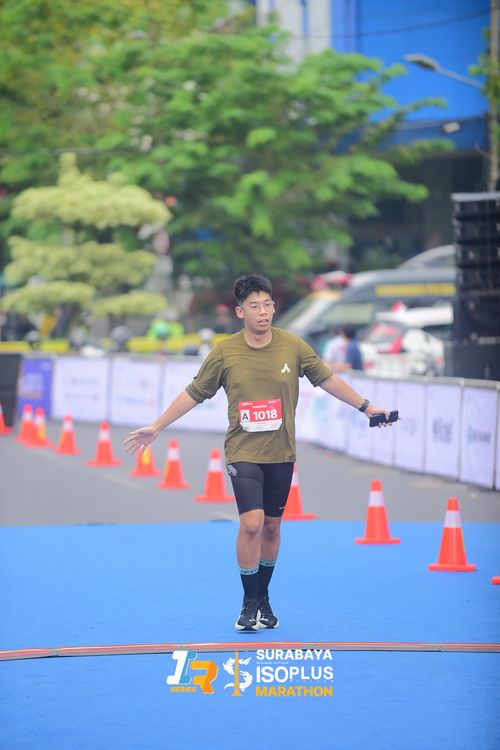 Race photo from SURABAYA ISOPLUS MARATHON 2025
