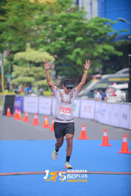 Race photo from SURABAYA ISOPLUS MARATHON 2025