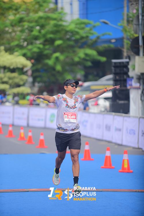 Race photo from SURABAYA ISOPLUS MARATHON 2025