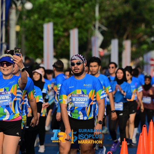 Race photo from SURABAYA ISOPLUS MARATHON 2026