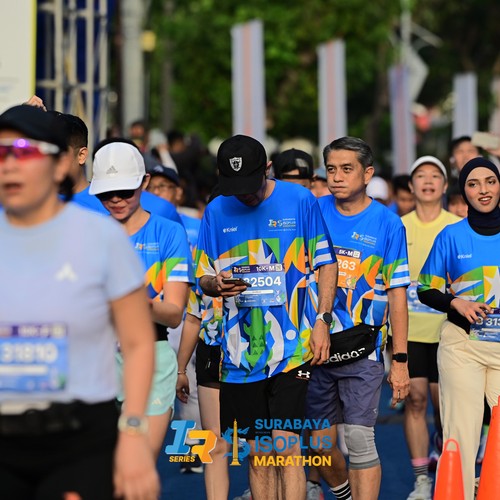 Race photo from SURABAYA ISOPLUS MARATHON 2026