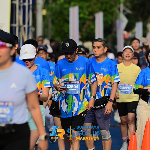 Race photo from SURABAYA ISOPLUS MARATHON 2026