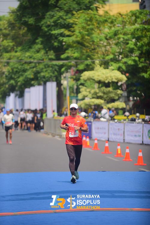 Race photo from SURABAYA ISOPLUS MARATHON 2025